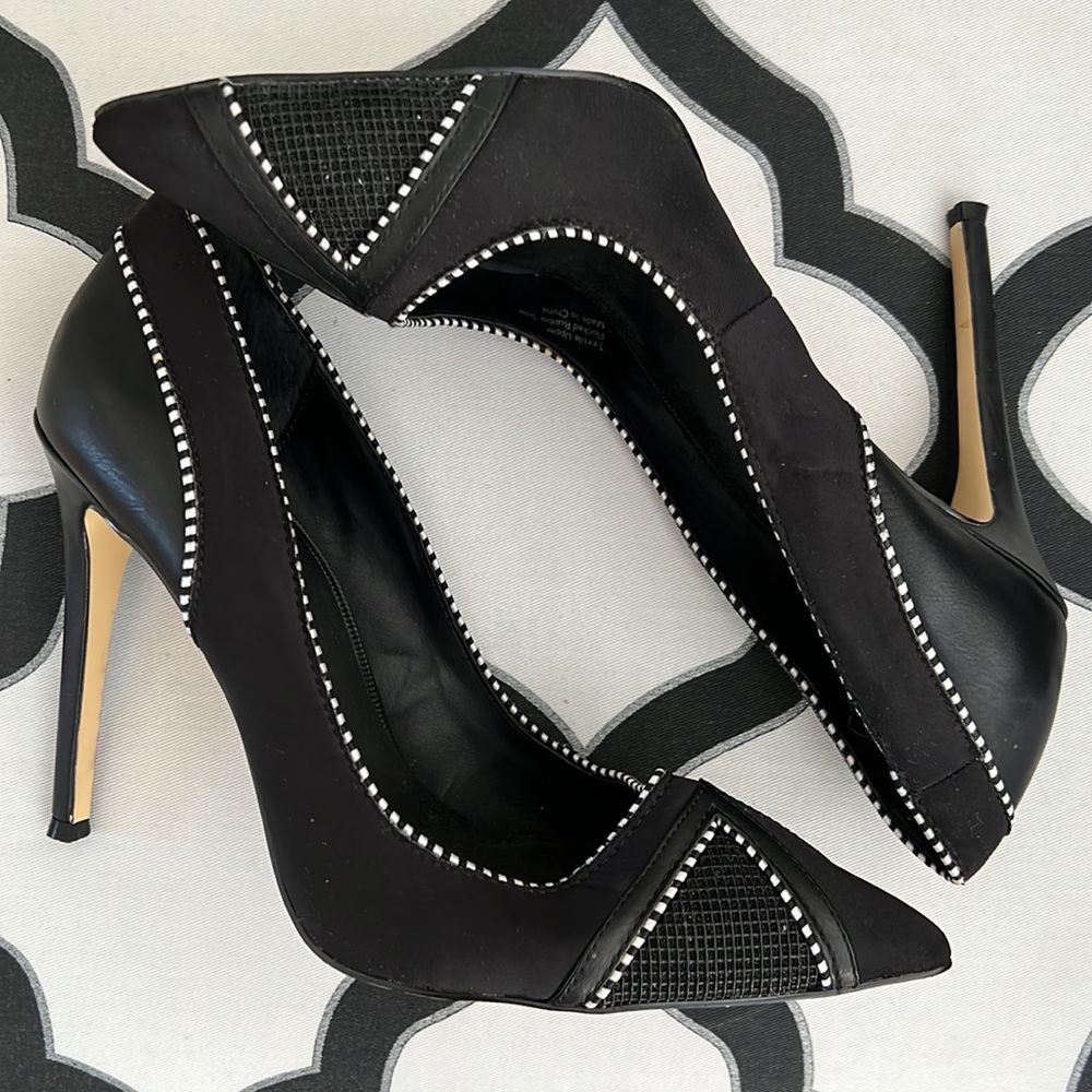 GX by Gwen Stefani Black w/White High Heels Sz 9